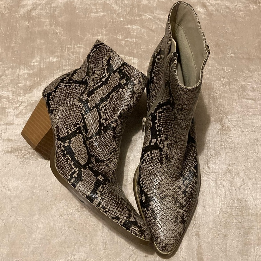 Coconuts by Matisse Going West Snake Print boots